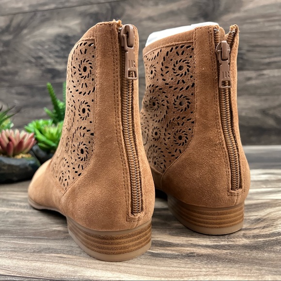 NIB Jack Rogers Ronnie Bootie Laser Cut Luggage Tan Suede - Picture 8 of 14